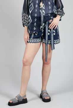 Rene Derhy Shorts^Wanda Shorts in Marine Navy