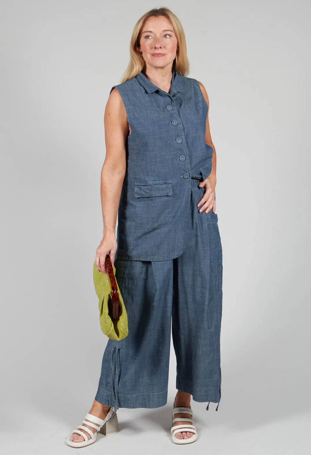 Amici Trousers^Wide Leg Culottes in Oyster Grey