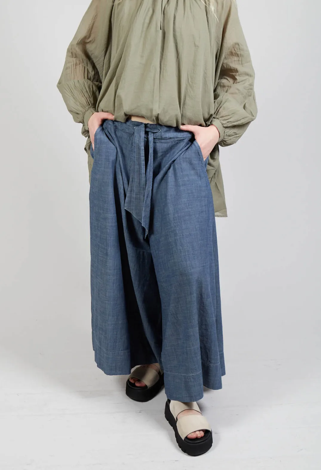 Amici Trousers^Wide Leg Culottes in Oyster Grey
