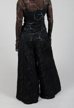 La Haine Trousers^Wide Leg Textured Trousers in Black