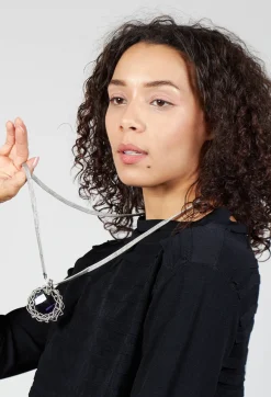 Einika Necklaces^Woven Pendant Necklace in Silver
