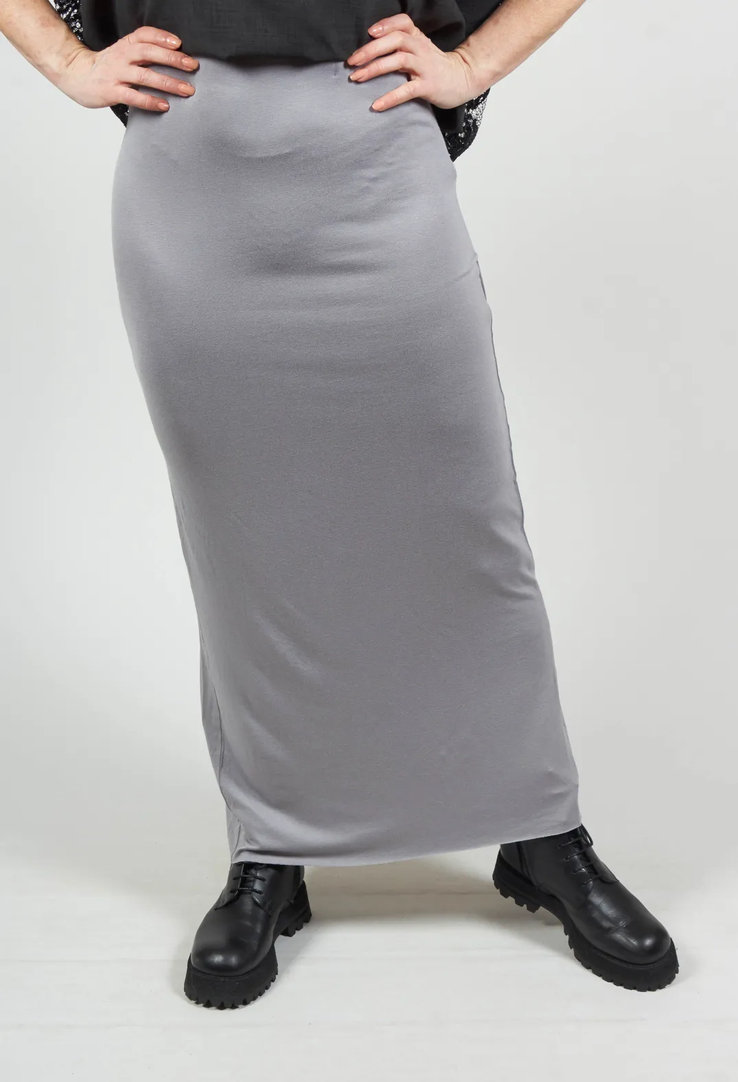 Xenia Design Skirts^Zigi Long Jersey Fitted Skirt in Light Grey
