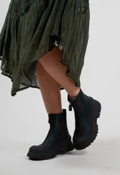 Lofina Boots^Zip Front Ankle Boots in Gasoline Verde Blu Scuro