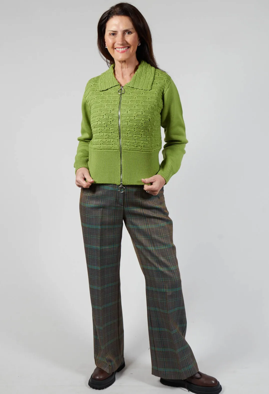 Beatrice B Cardigans^Zip Through Cardigan in Kiwi